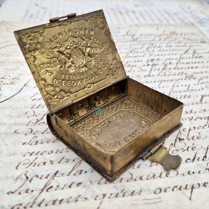 Antique Leonardt Pen Nib Box