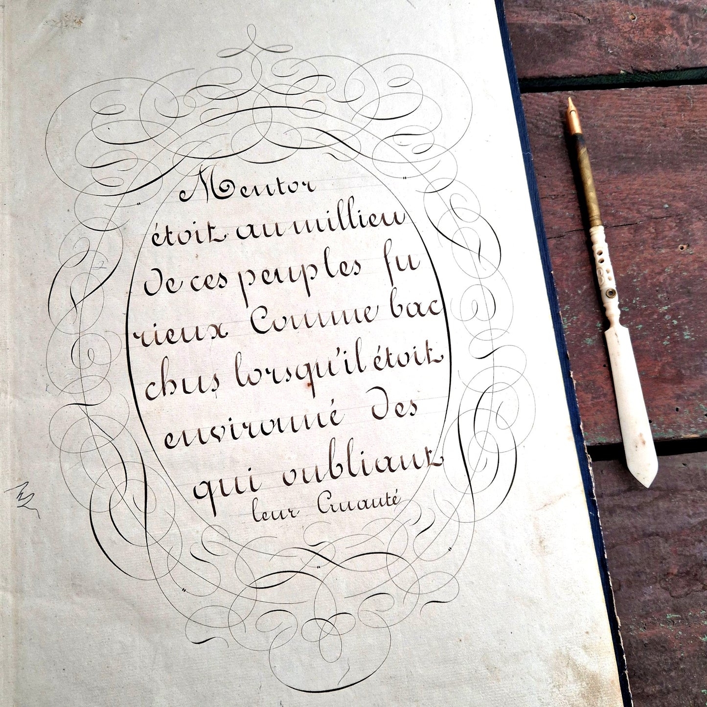 Cahier manuscrit de calligraphie et dessin