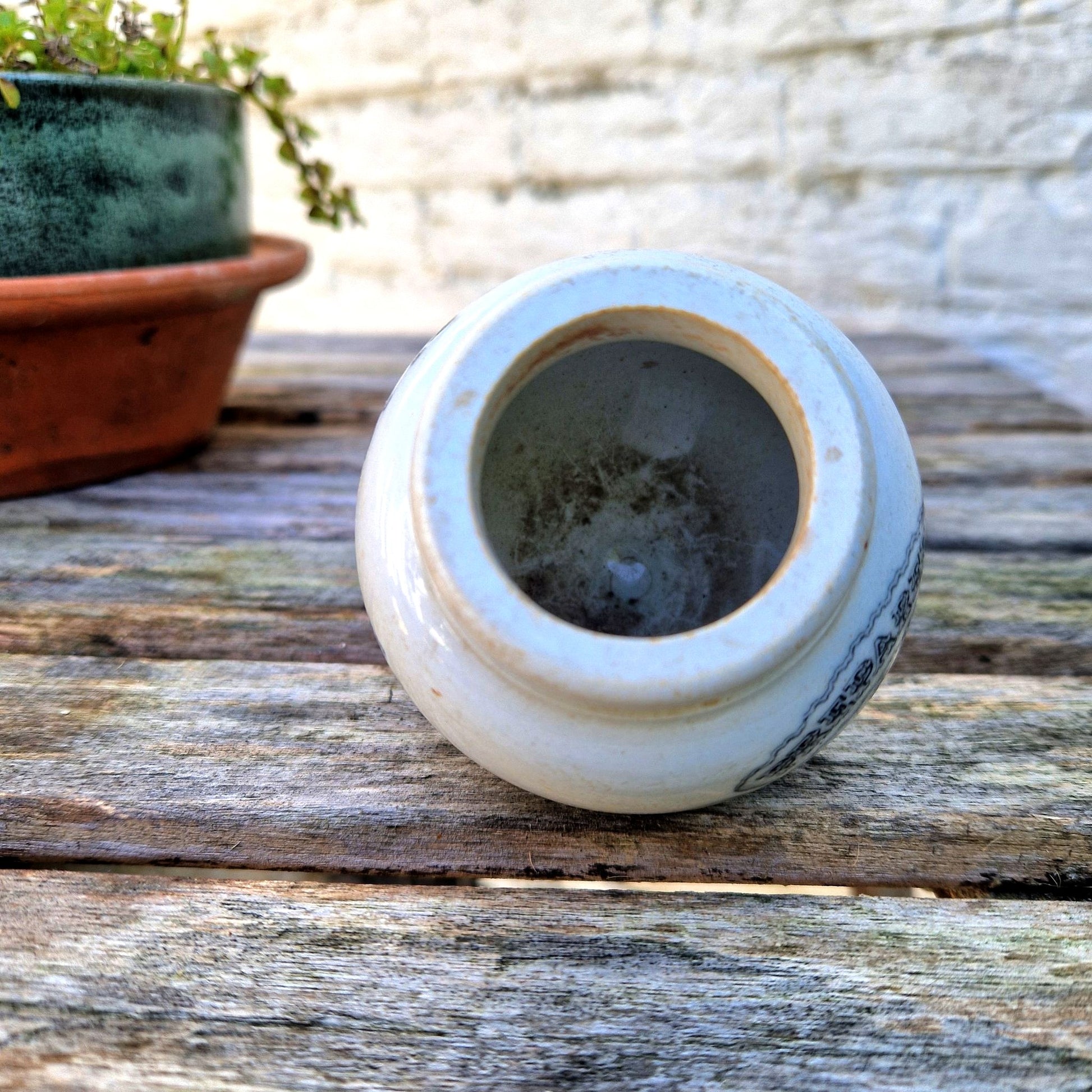 Crosse and blackwell pot ancien