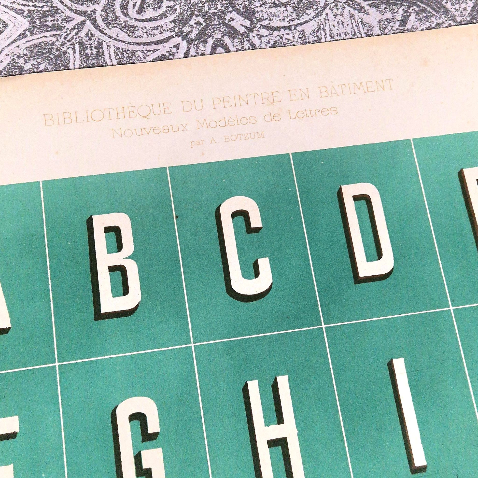 alphabet baton ancien peintre en batiment