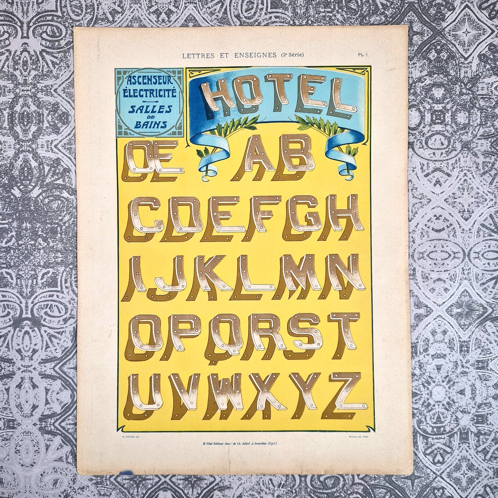 alphabet hotel lettres anciennes