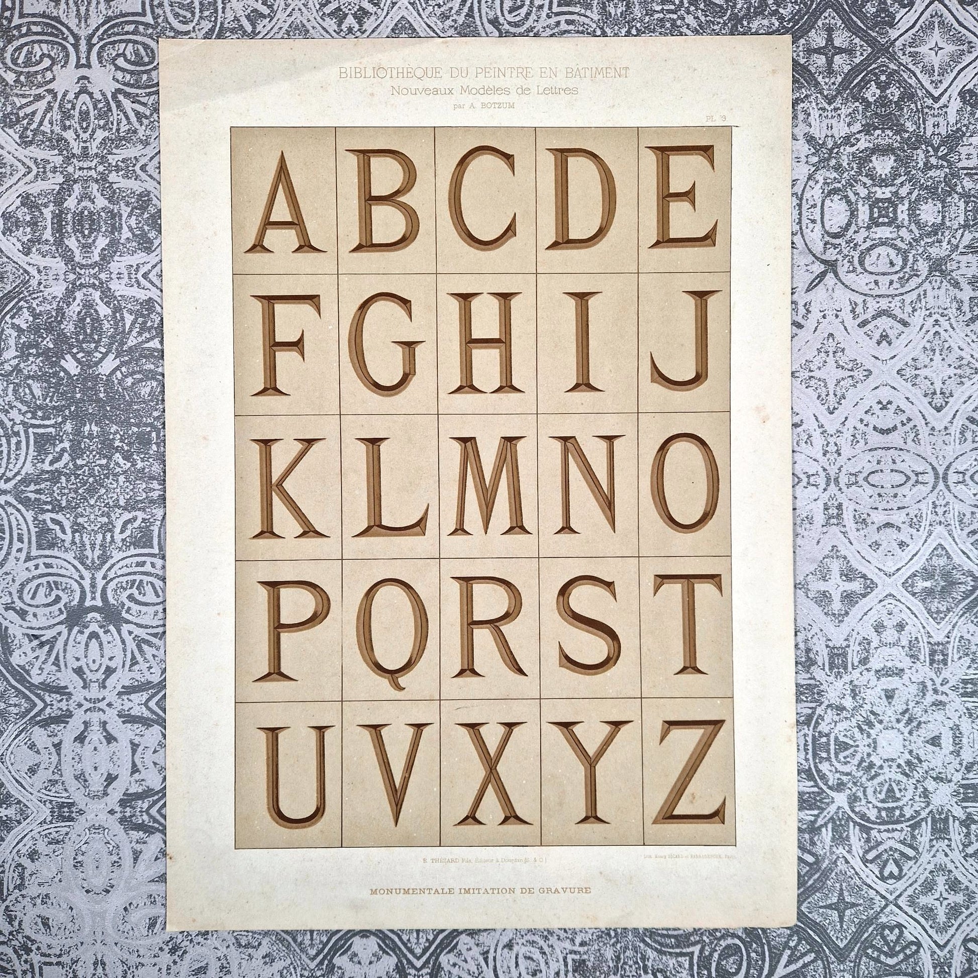 alphabet monumental grave typographie botzum