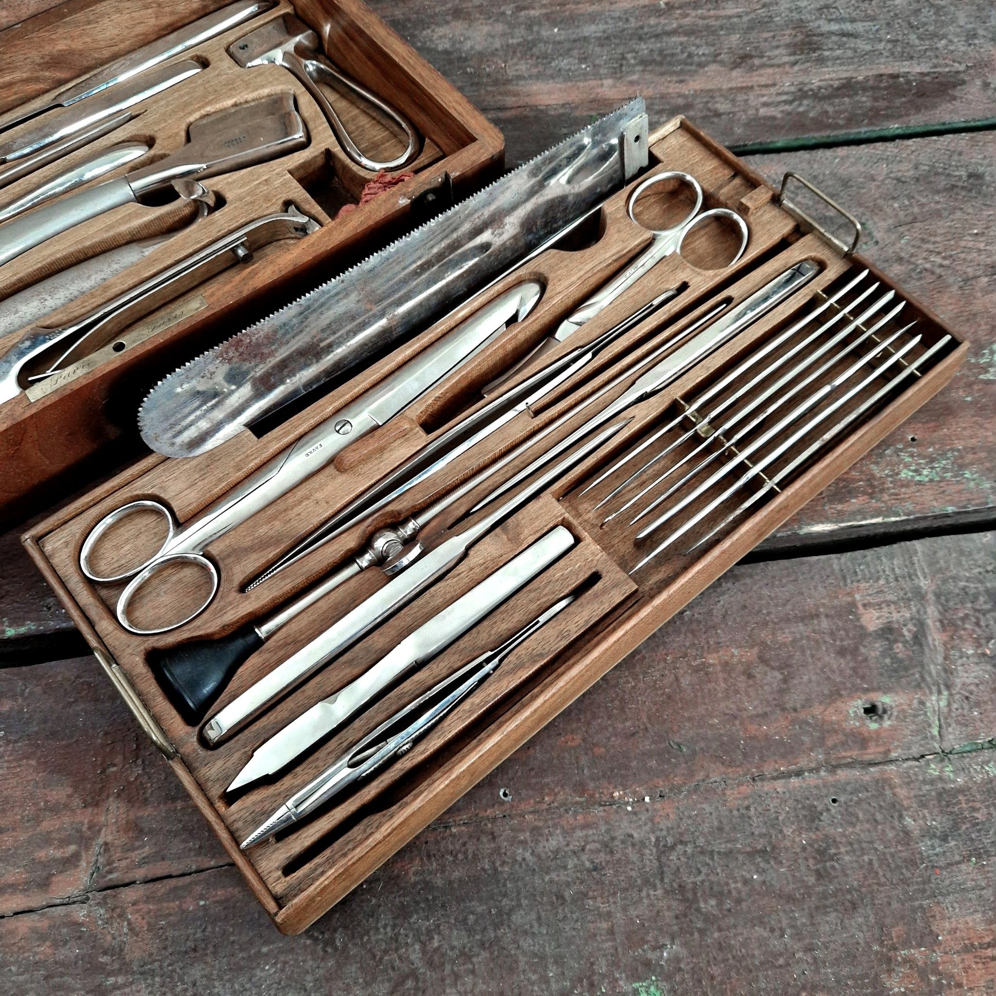 ancien coffret médical XIXe