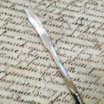 ancien porte-plumes nacre