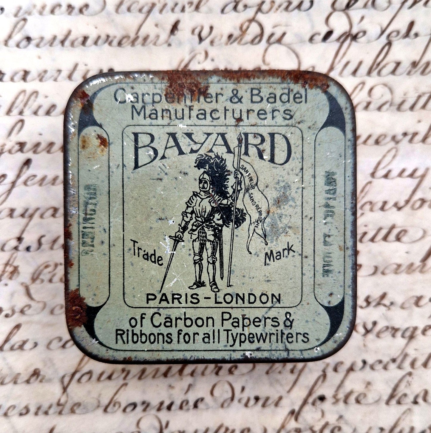 ancienne boite bayard ruban de machine à écrire