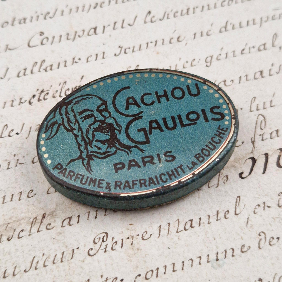 Rare vintage blue "Cachou Gaulois" tin - Paris