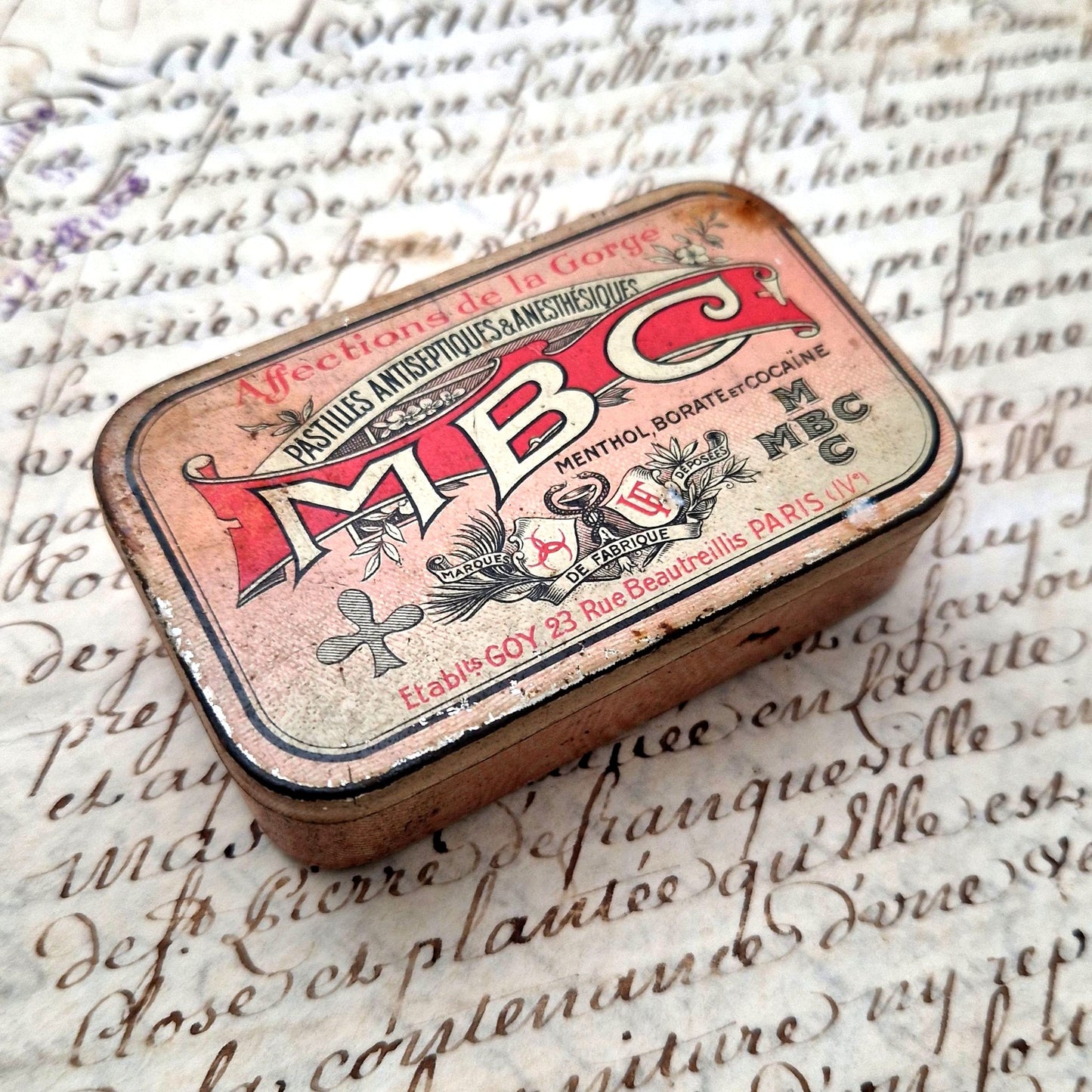 ancienne boite de pastille MBC à la cocaïne