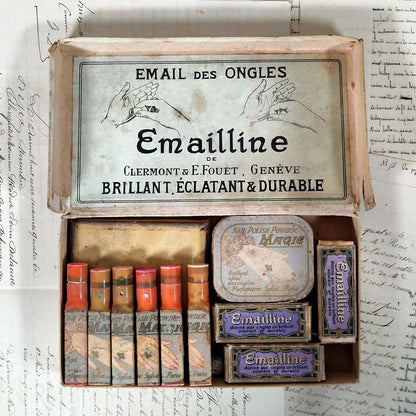 ancienne boite soin des ongles