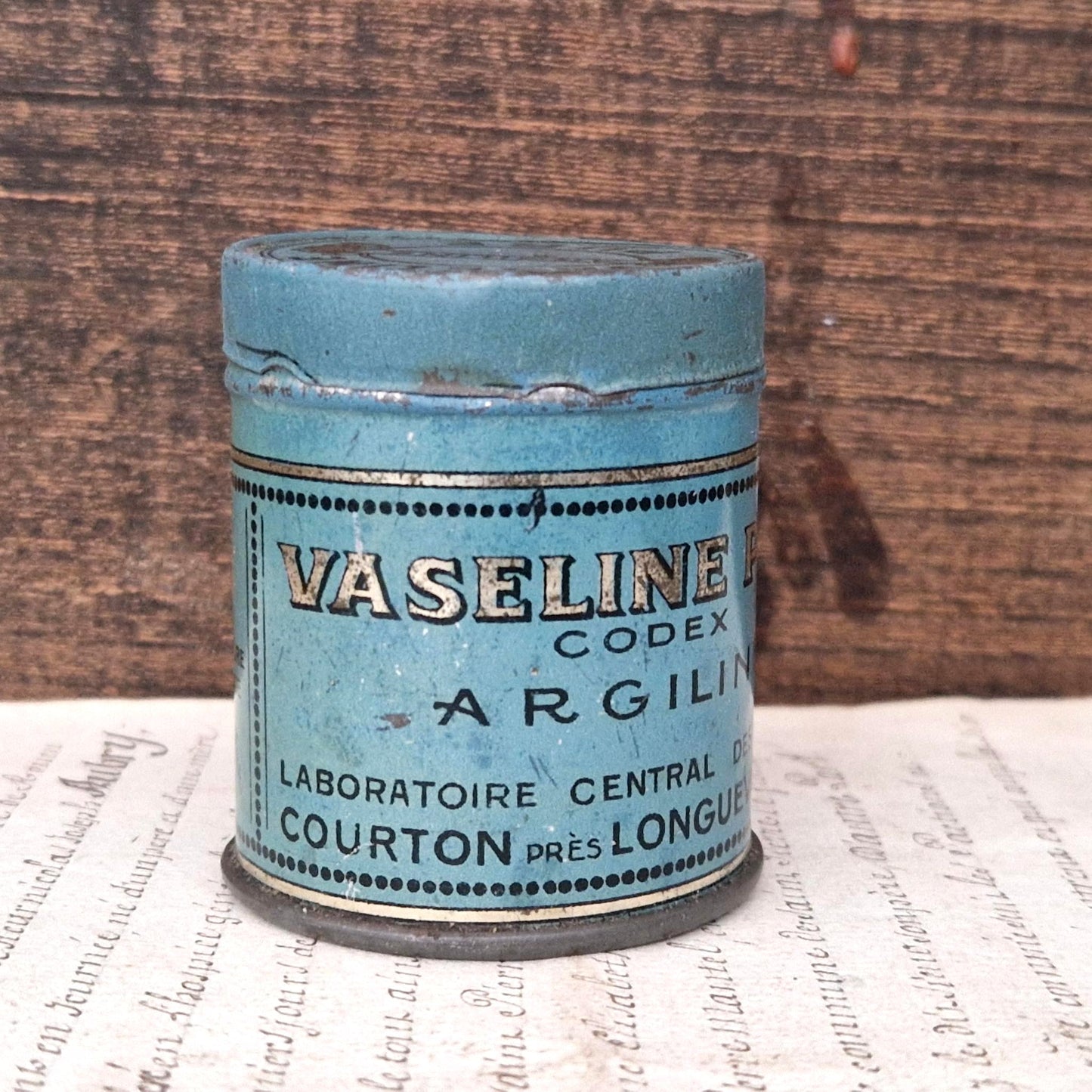 Boîte pharmaceutique « Vaseline pure – Argiline », Vers 1900