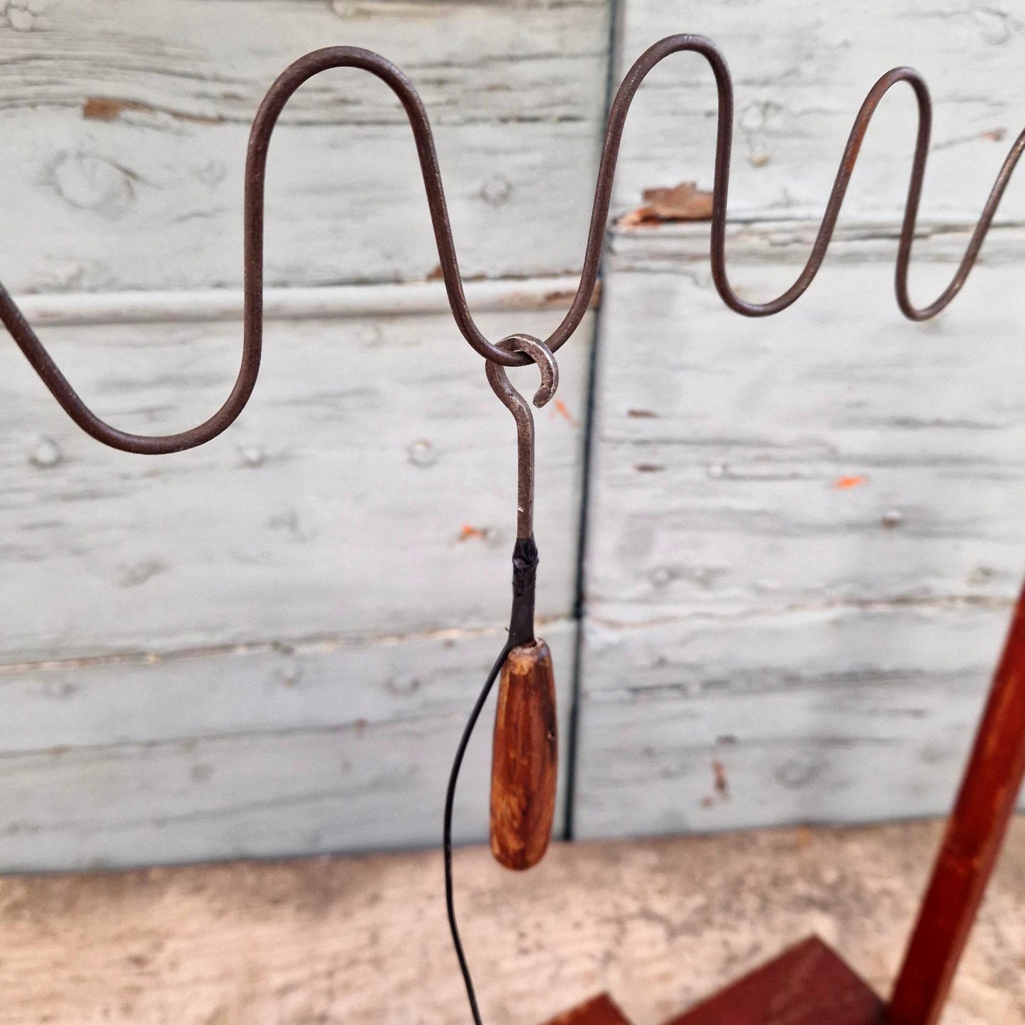 antique carnival skill game