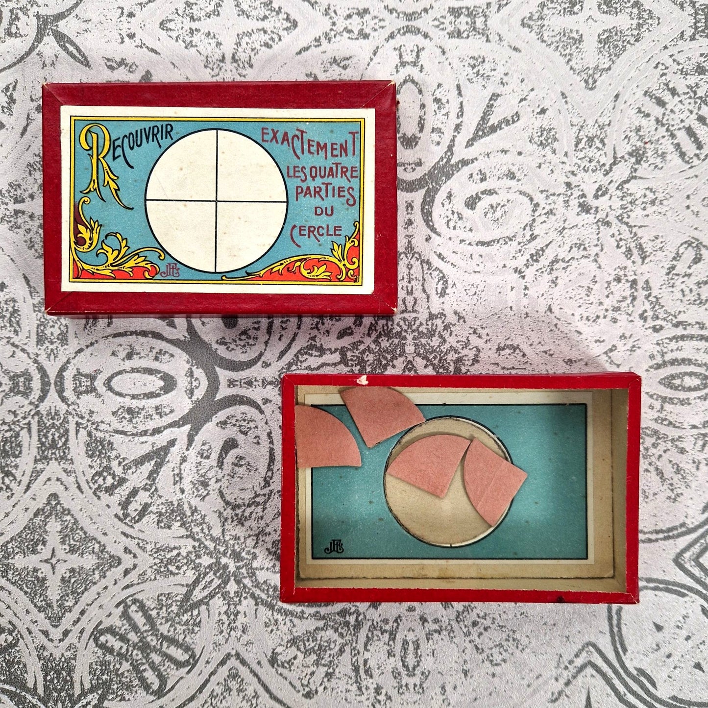 antique circle puzzle game