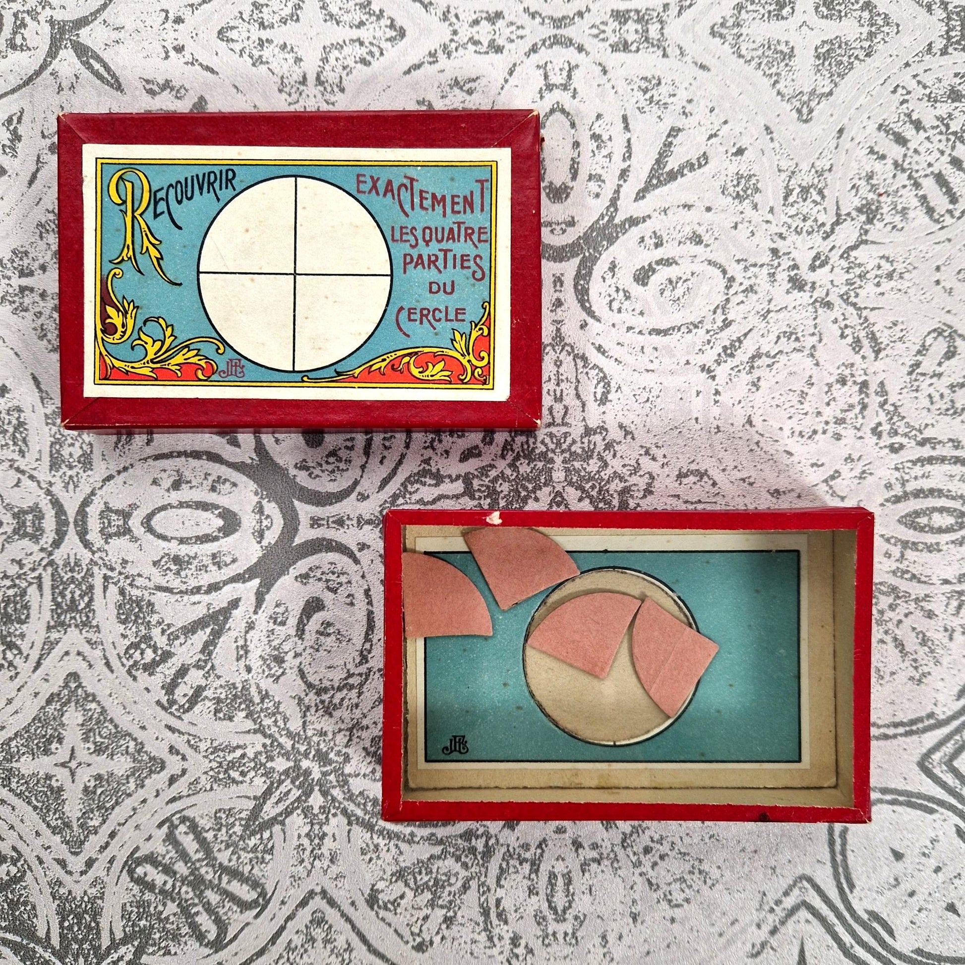 antique circle puzzle game