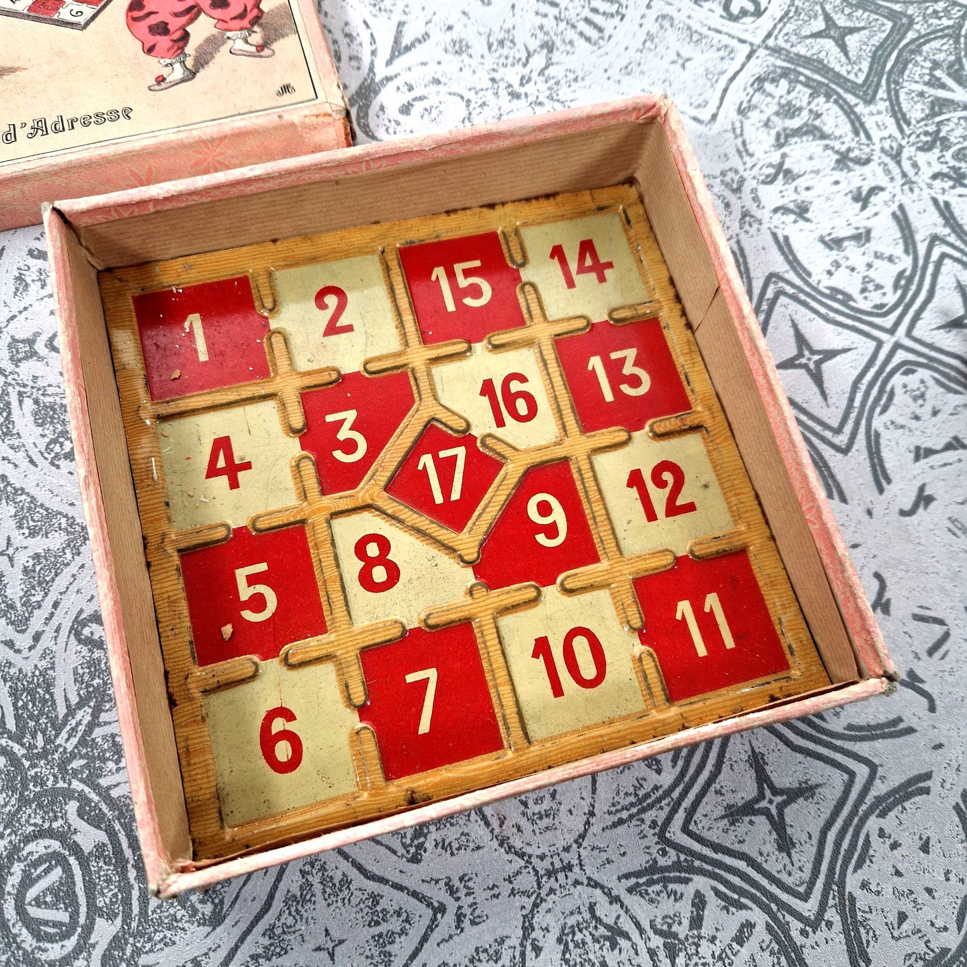 antique game balancing top