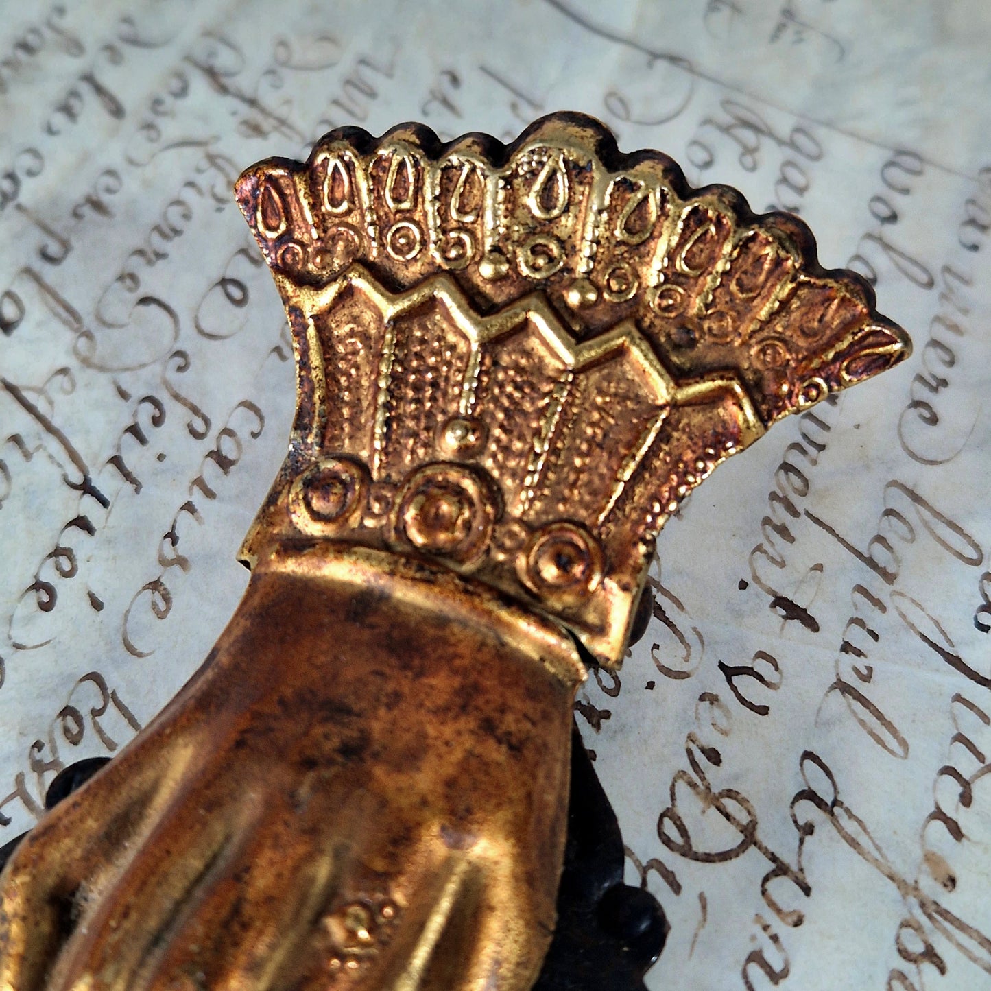 antique hand letter clip