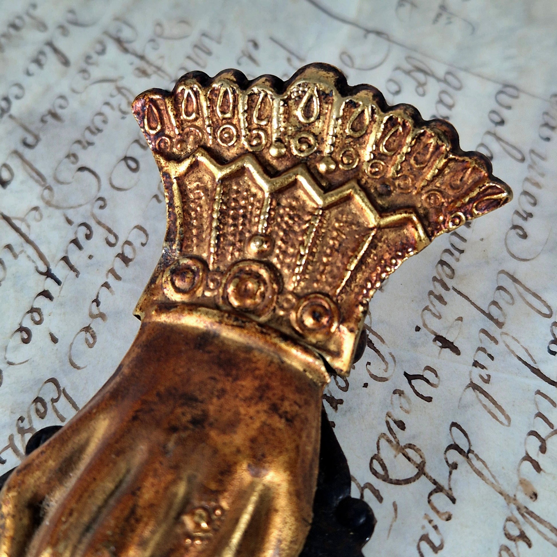 antique hand letter clip