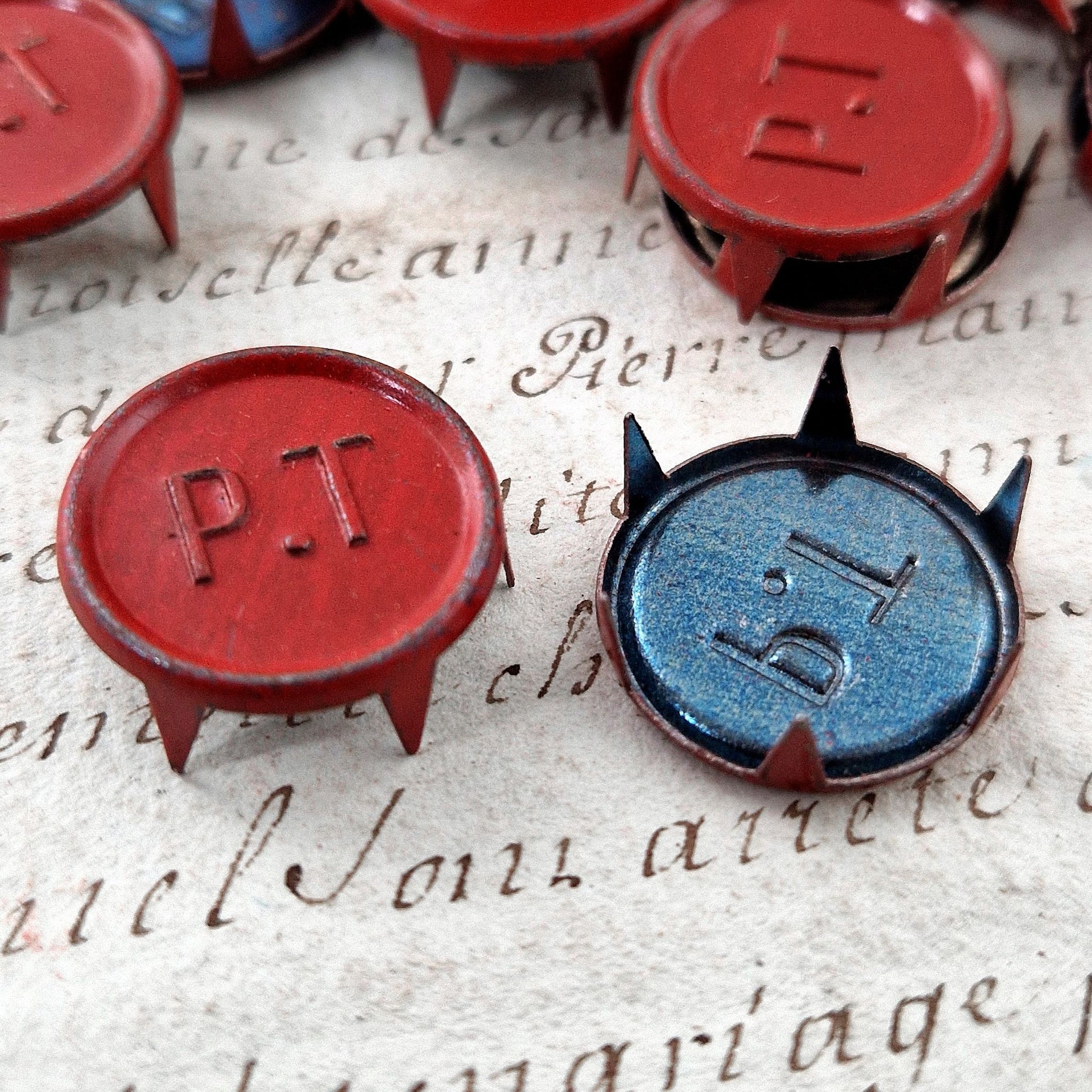 antique letter crampons 1900