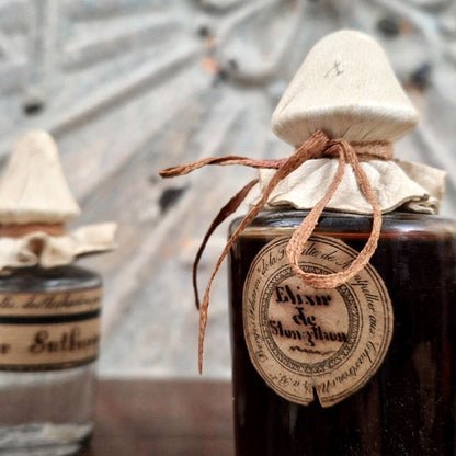 Coffret d'apothicaire ancien - Flacons de Remèdes XIXe