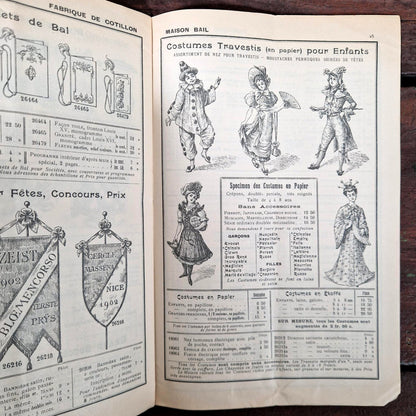 antique party accessories paris 1911