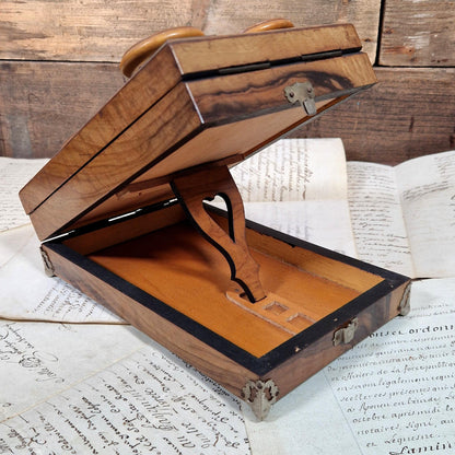 antique photo viewer with loupe 19th century