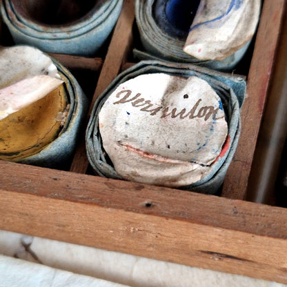 antique pigment box blown glass pots