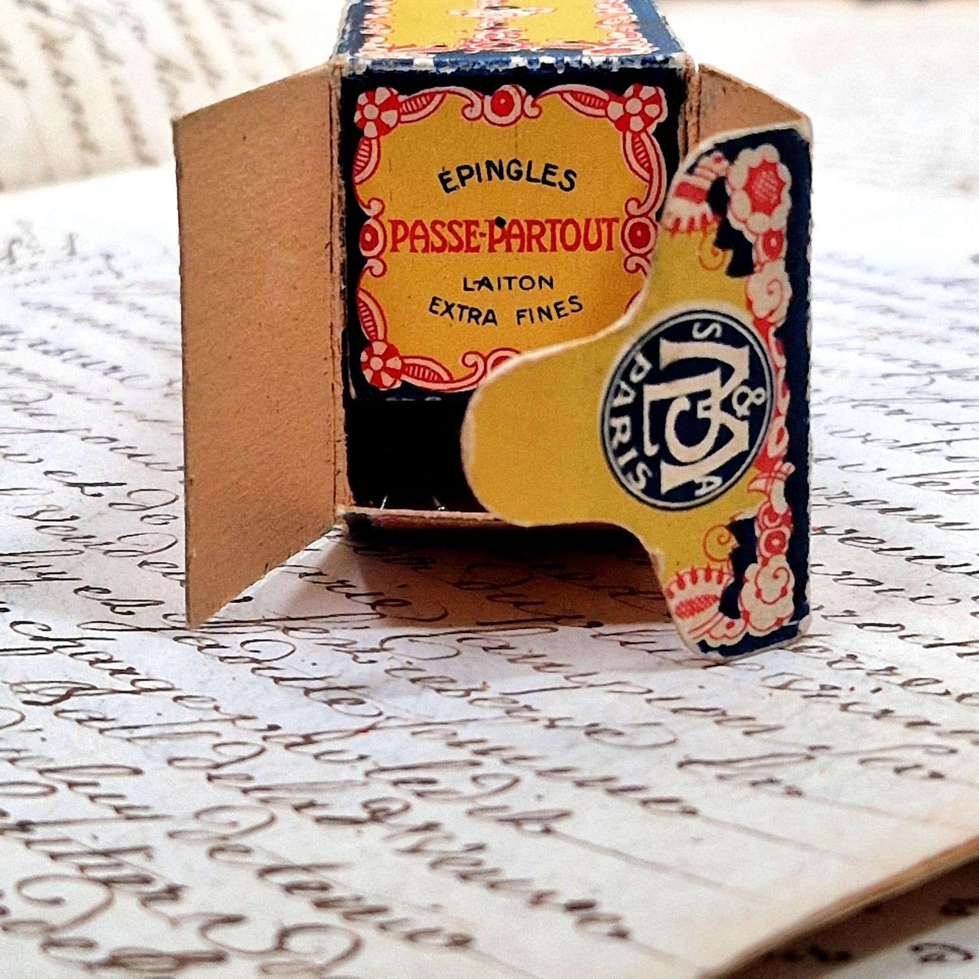 antique pin box gerbe d'or paris