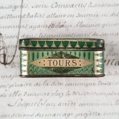 "Le Patriote - Tours" biscuit tin – Fradin &amp; Châtelain