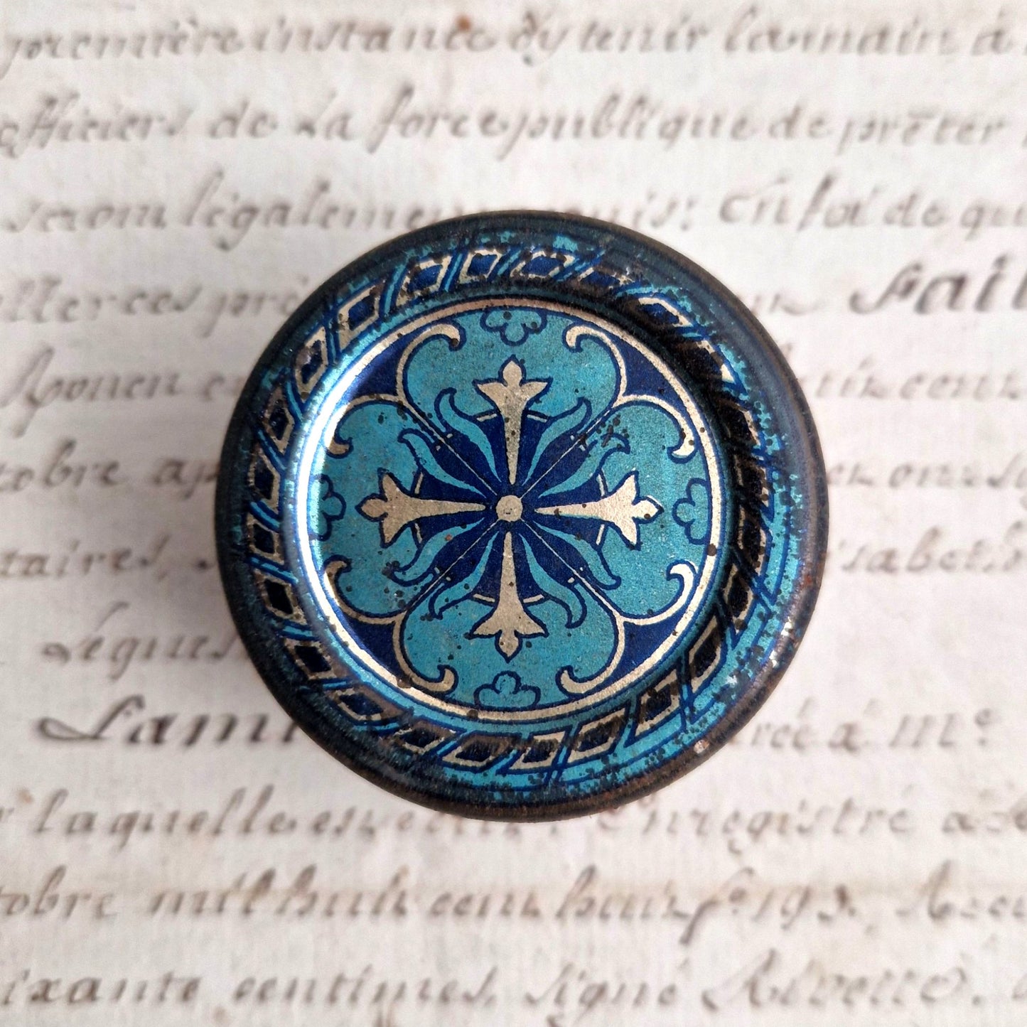 antique vaseline tin blue litho