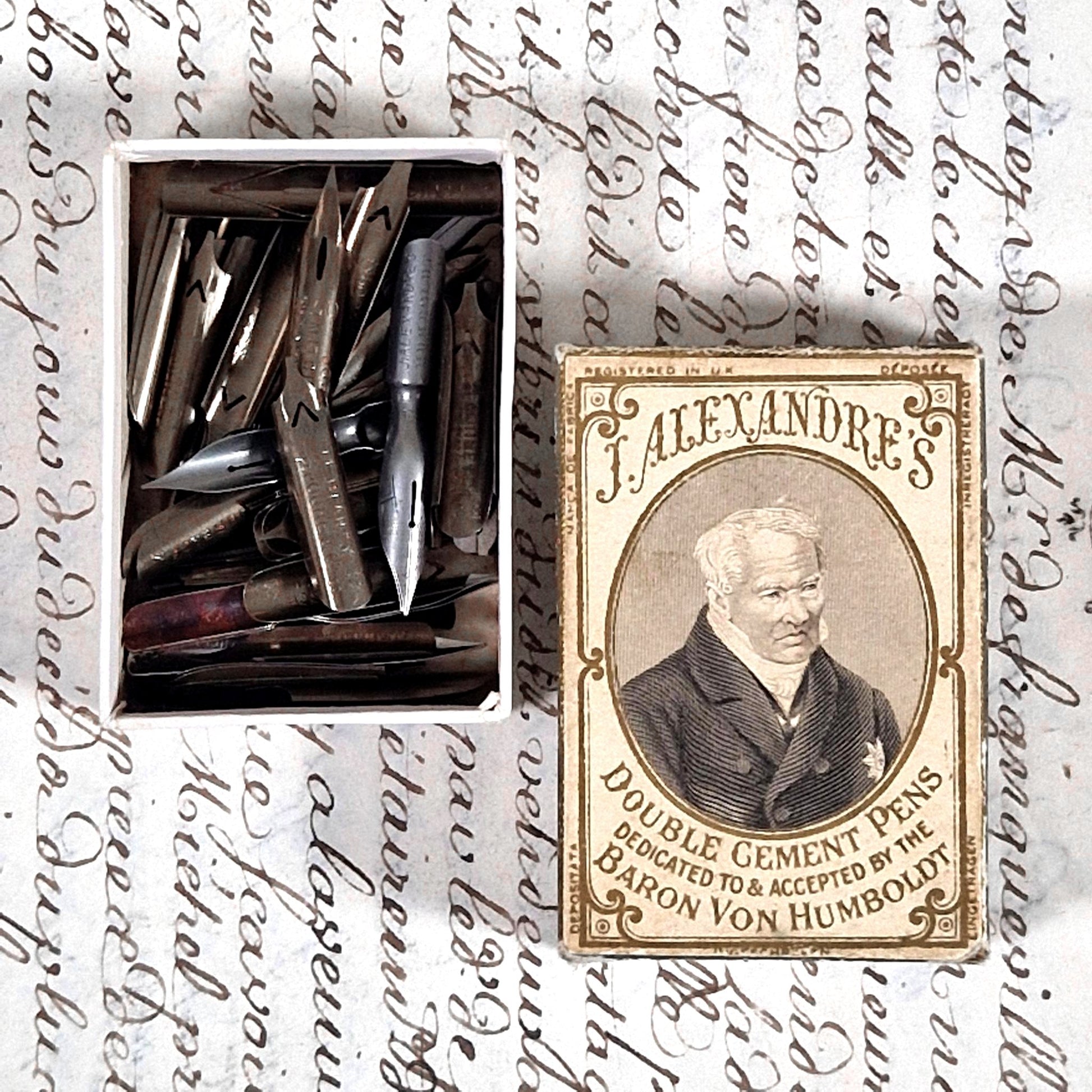 antiquite bureau boite plumes anglaise