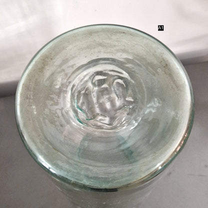bocal ancien verre vert douceur