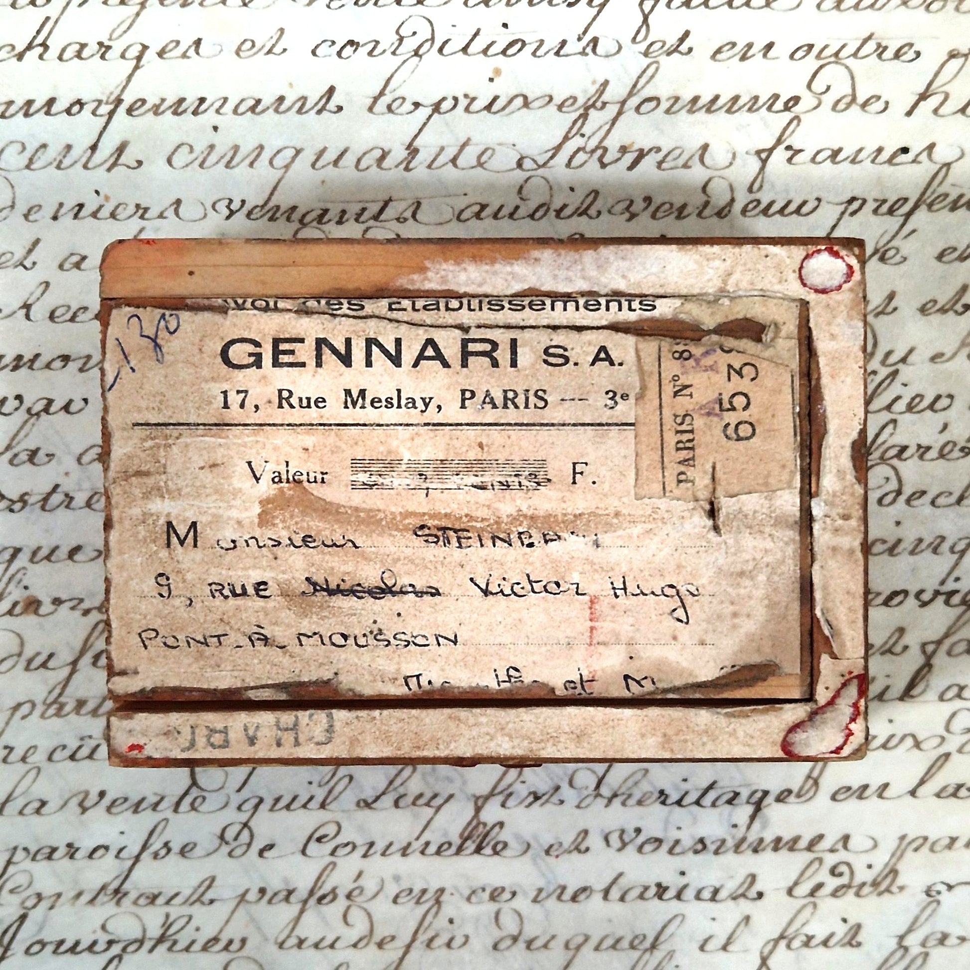 boite ancienne ecriture historique