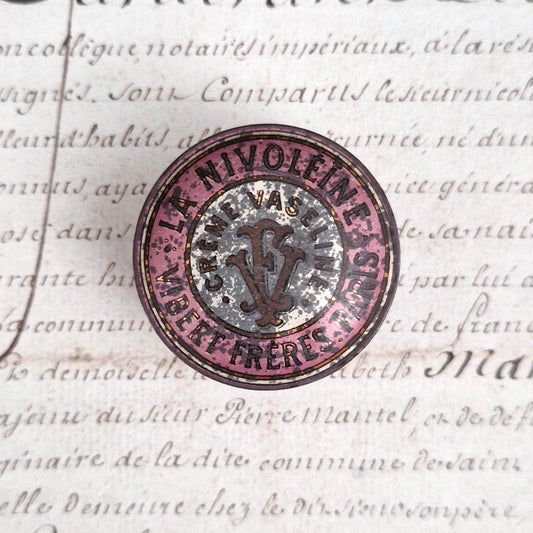 Vintage tin “Nivoléine – Vaseline Cream”, Vibert Frères