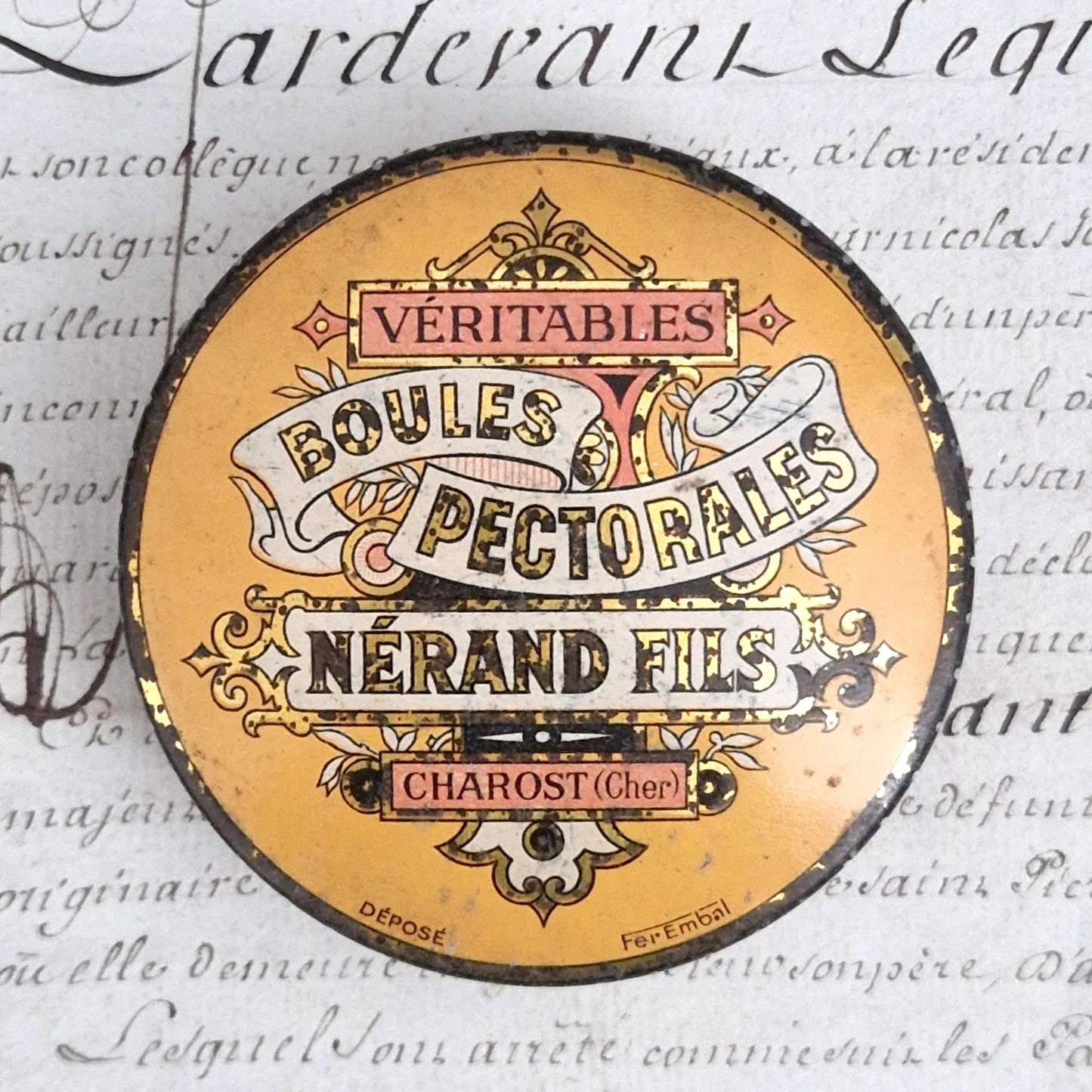 Antique box "Genuine Nérand Fils Pectoral Balls"