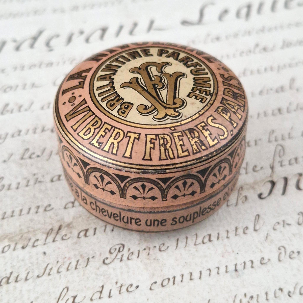 Boîte ancienne « Nivoléine, Brillantine » - Vibert Frères