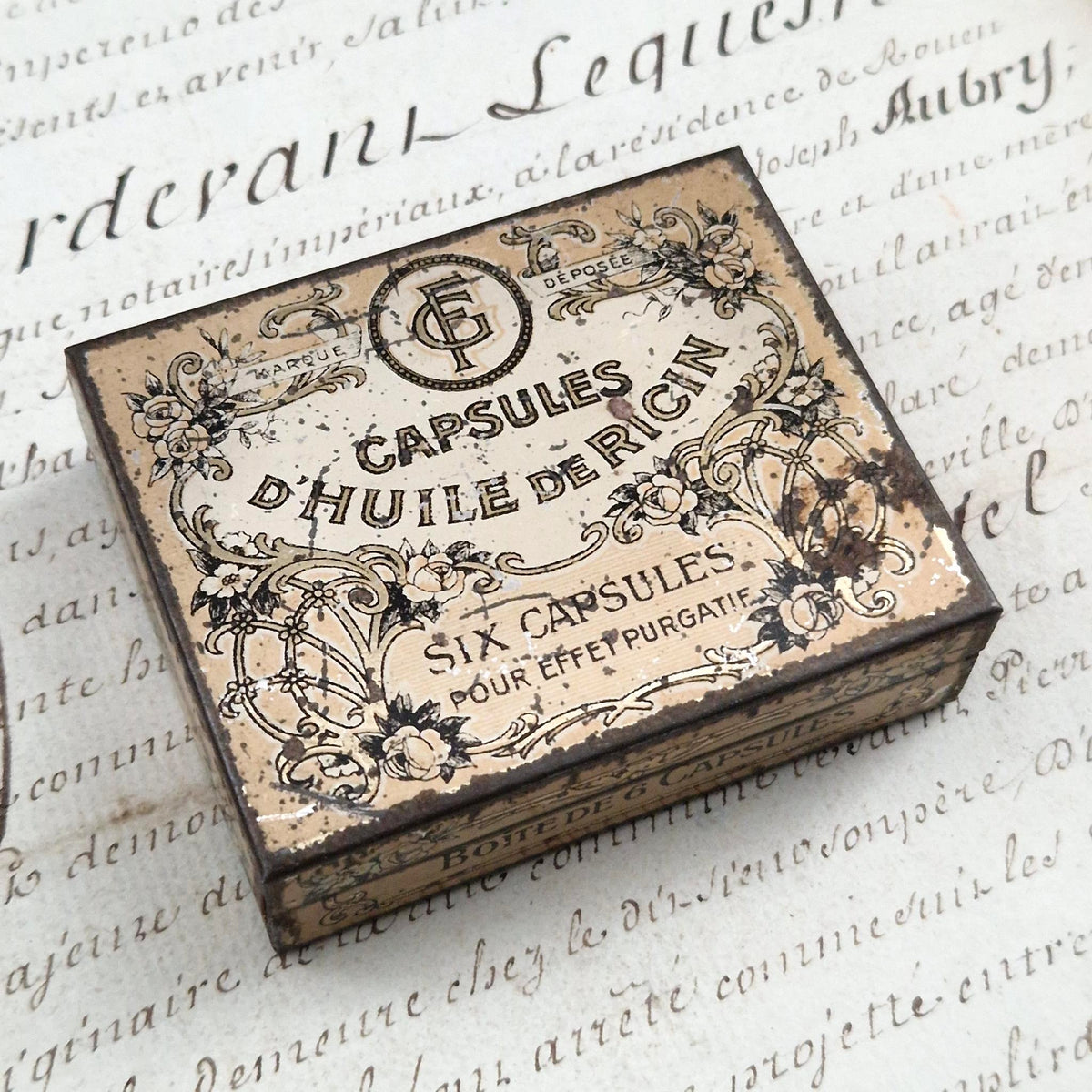 Boîte ancienne « Capsules d’huile de ricin - Effet purgatif »
