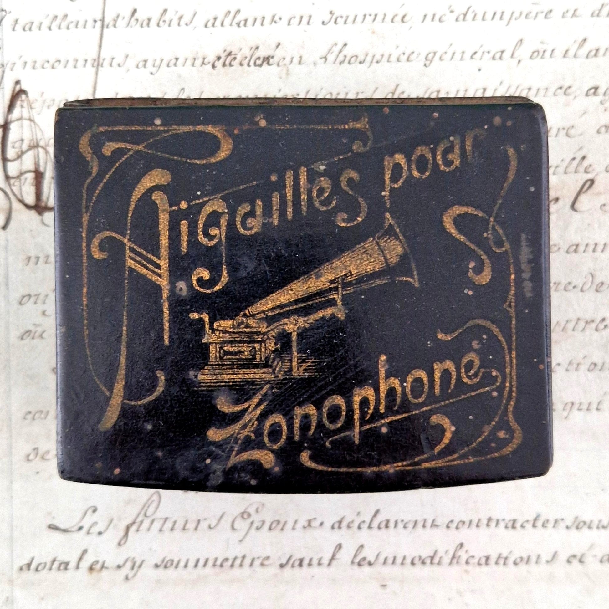 boite carton bouilli phonographe