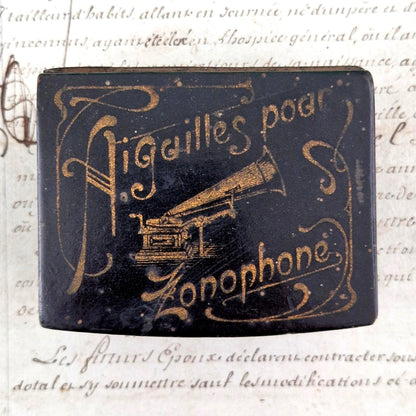 boite carton bouilli phonographe
