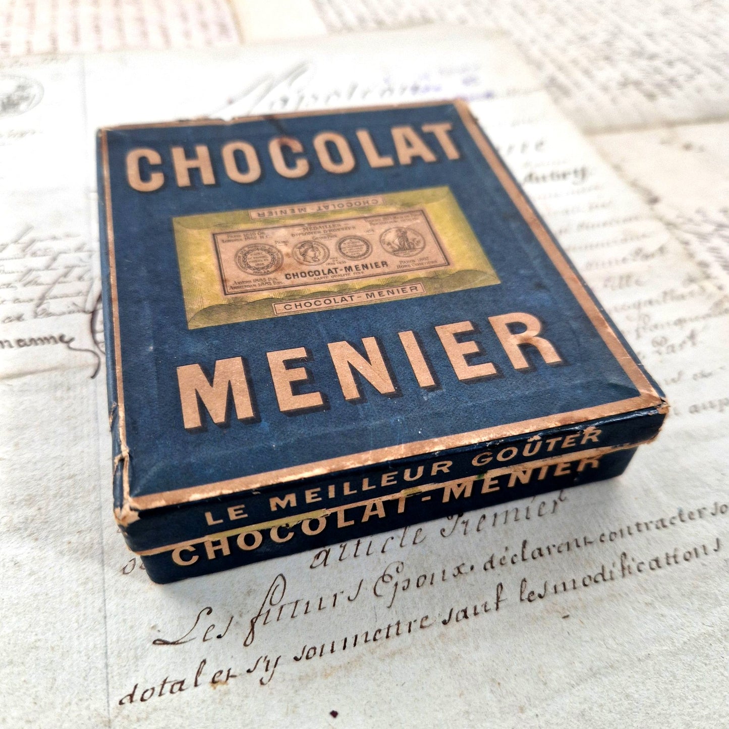 boite chocolat menier ancienne bleue