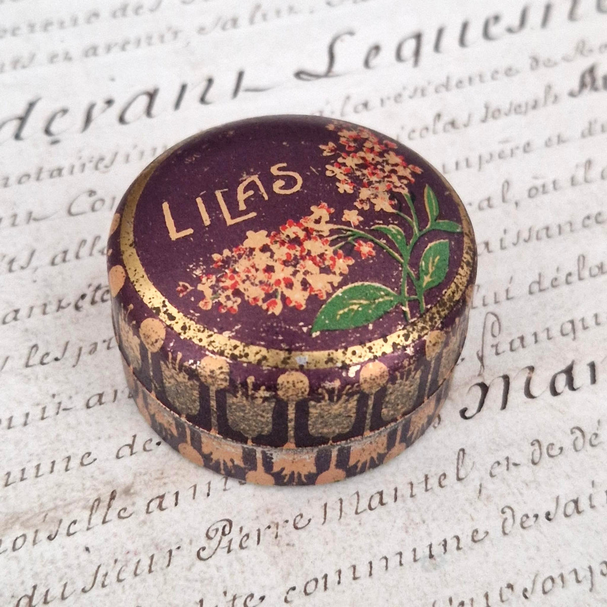 Cosmetic box “Lilac – Vaselflors Cream”