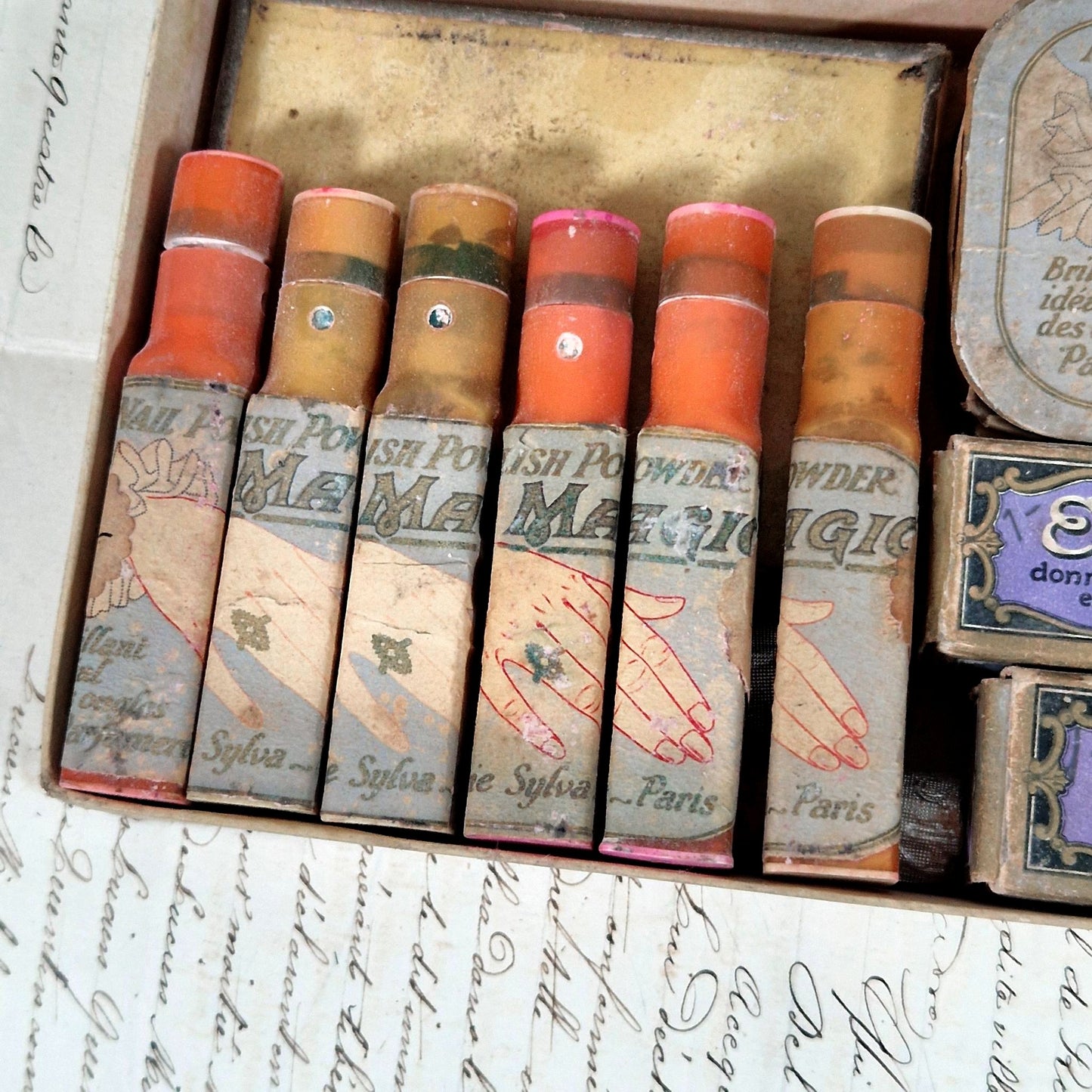 boite de toilette emailline 1900