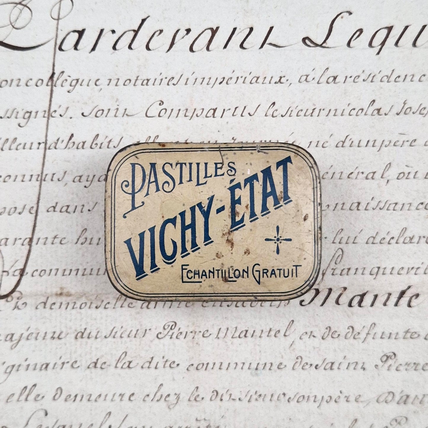 Petite boite échantillon « Pastilles Vichy-Etat »