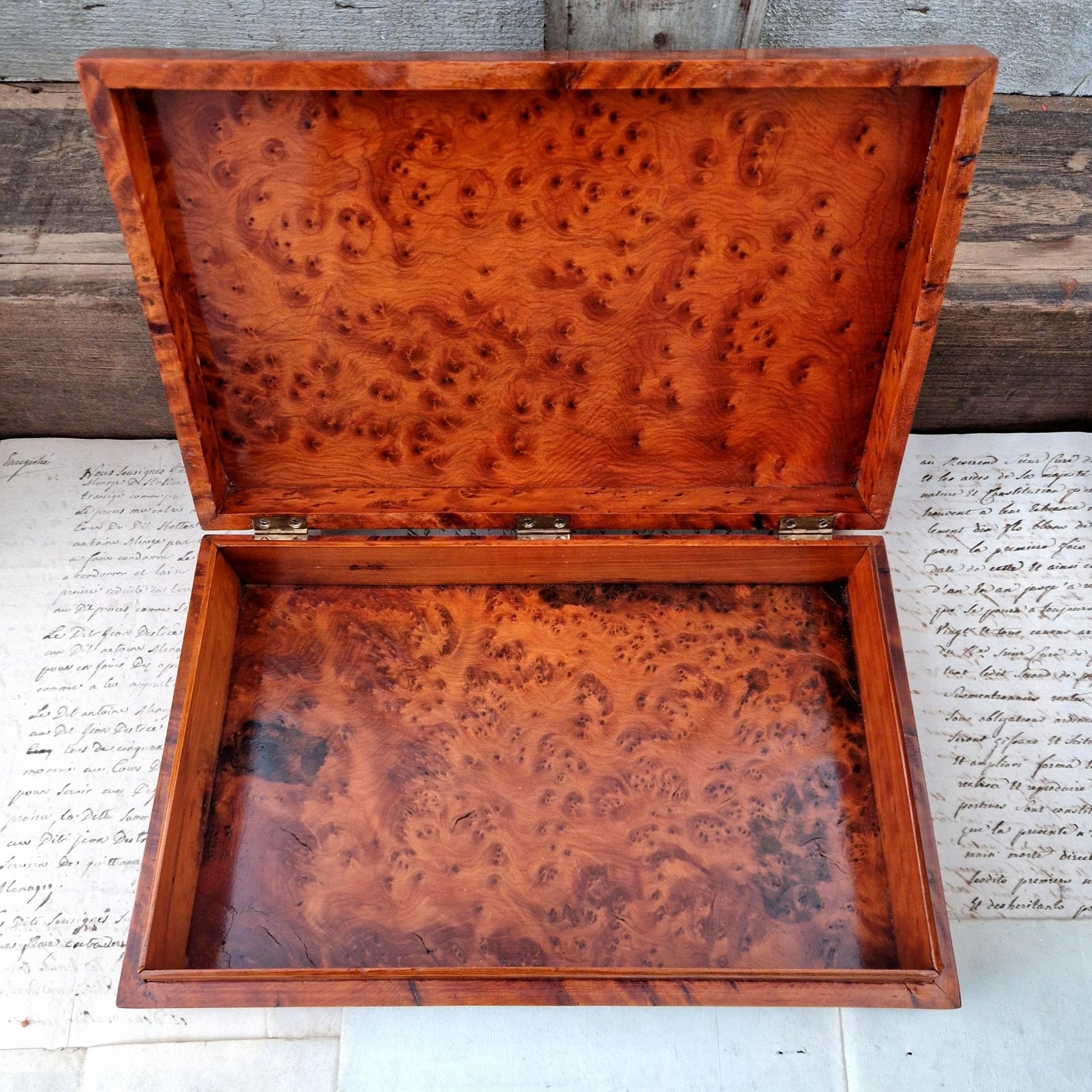 boite en bois precieuse decorative