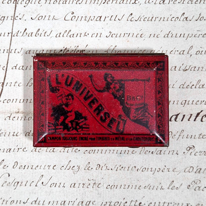 Vintage miniature box of "The Universal" ink