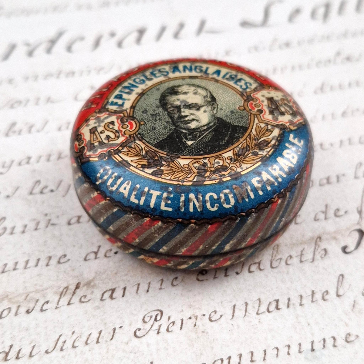 Rare Boite ronde « Epingles Au Patriote », Vers 1900
