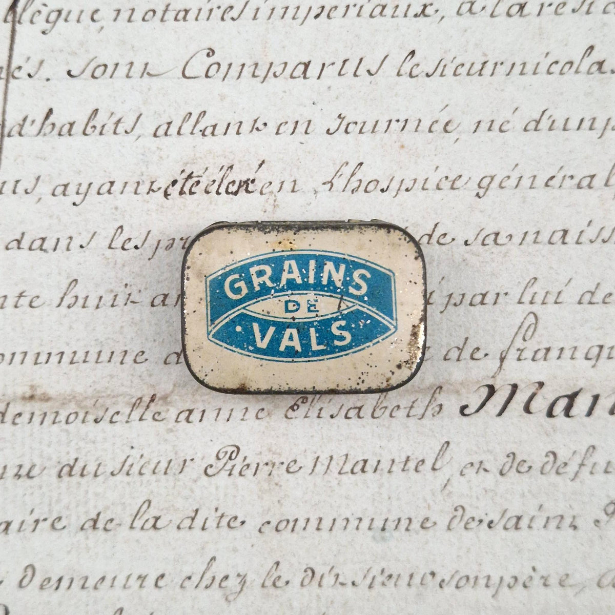 Vintage miniature box "Grains de Vals" – digestive medicine