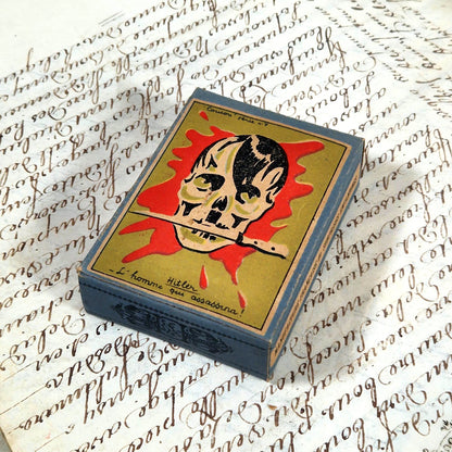 boite humoristique coucou série 1945 hitler 