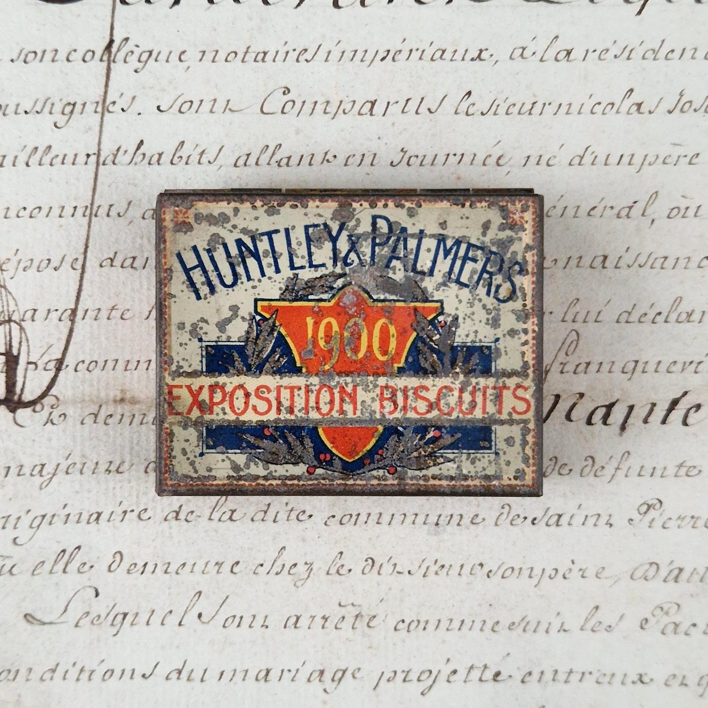 Rare box "Huntley &amp; Palmers - Universal Exhibition 1900"