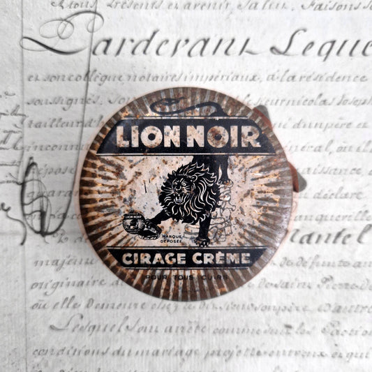boite lion noir cirage annees 50