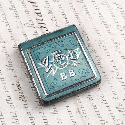 "ZED - BB" cigarette paper box
