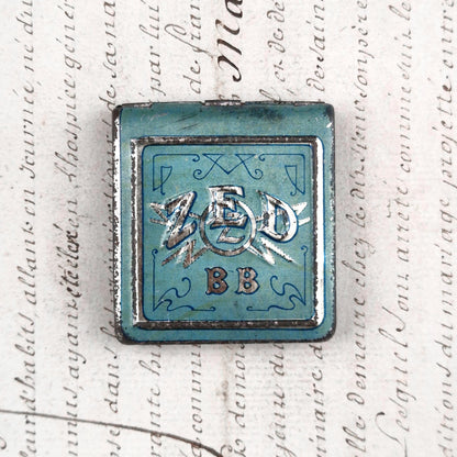 "ZED - BB" cigarette paper box