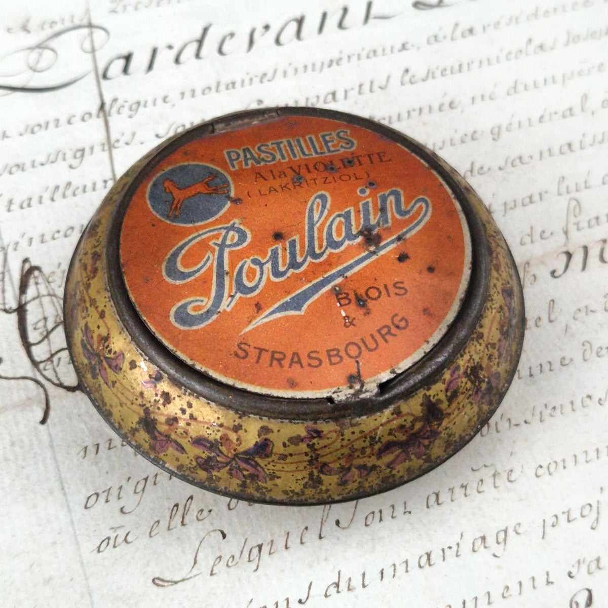Advertising box for "Poulain Violet Pastilles"